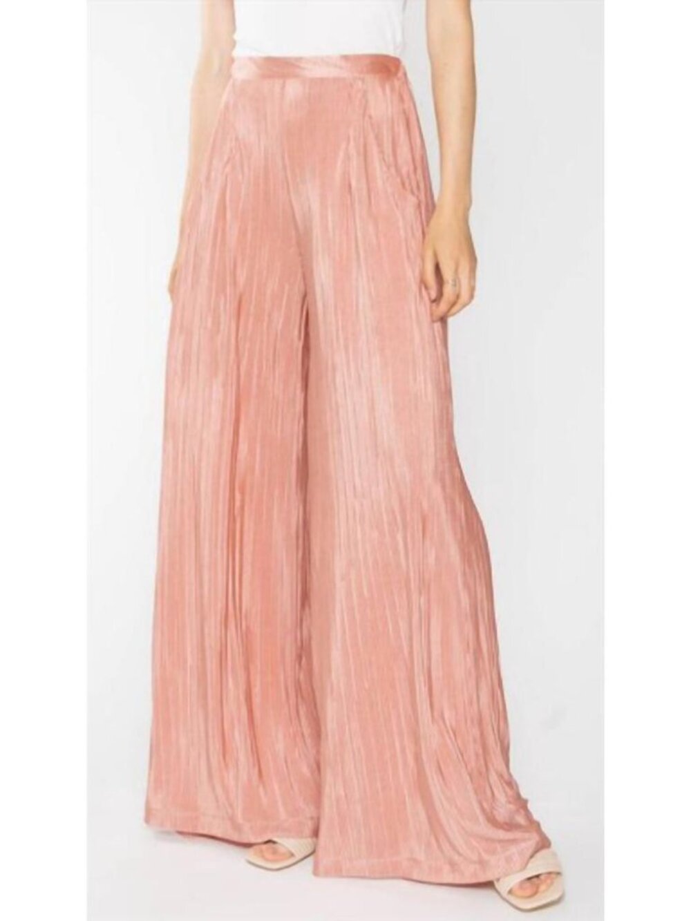 Pleated Wide-Leg Cropped Pants - Blush Pink